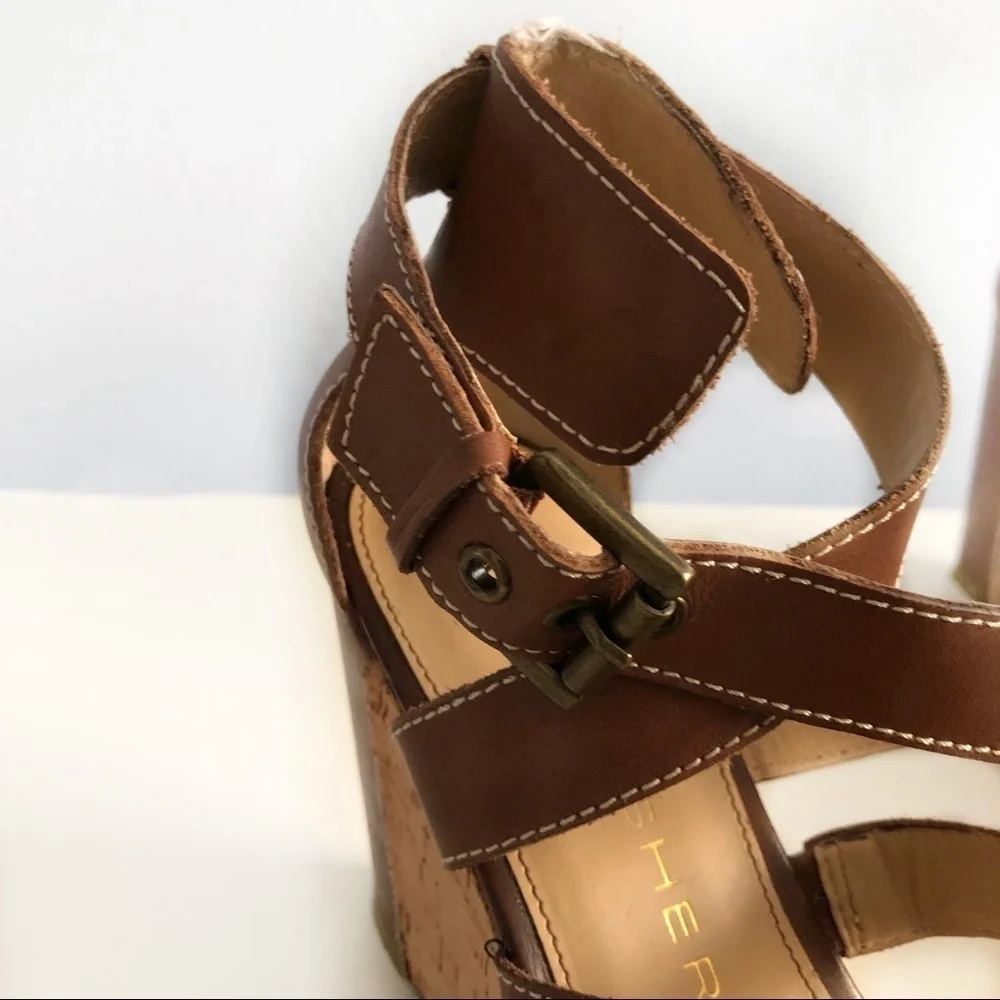 Marco Fisher brown strappy platform wedges